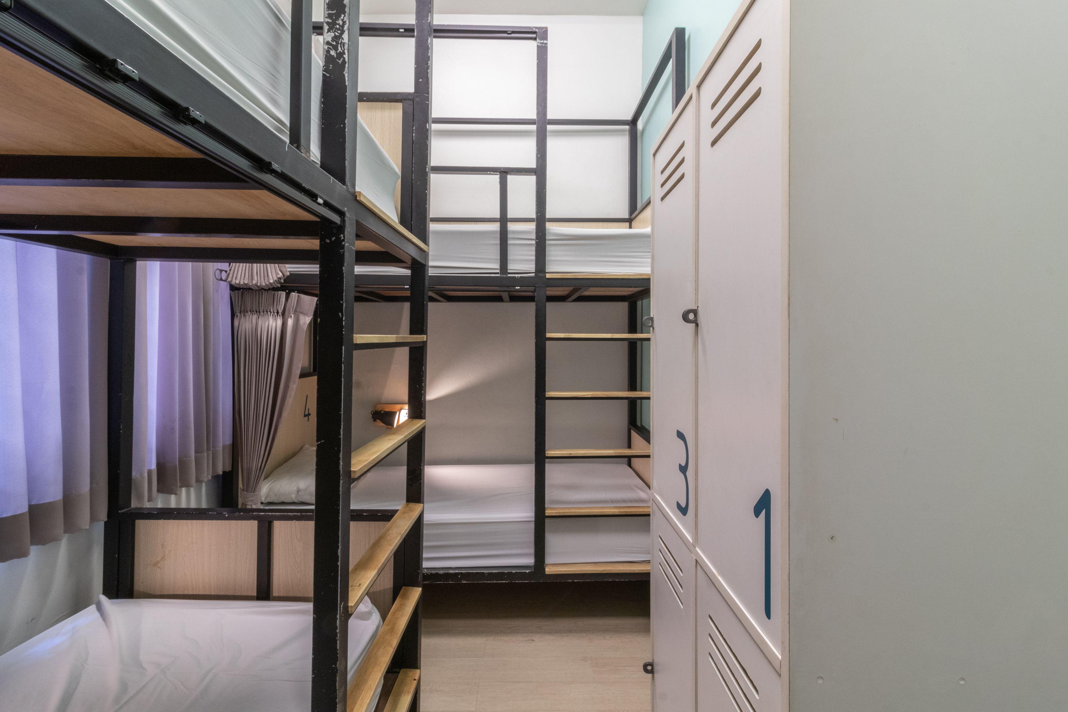 Bunny Burrow Hostel Bangkok Exterior foto